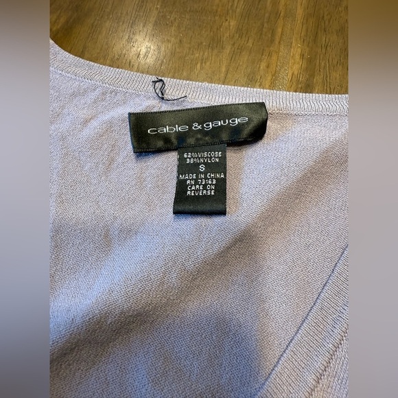 Cable & Gauge Cardigan Womans SZ S Soft Lilac Front Tie Ruffle Front Long Sleeve - Picture 2 of 6